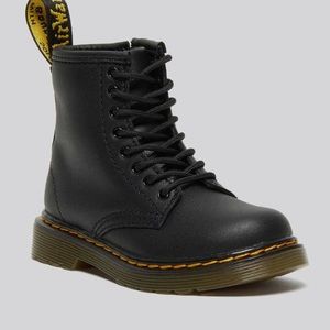 Doc Marten's 1460 boot